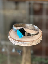 Load image into Gallery viewer, Vintage Signed Taxco TN-32 Mexico 925 Sterling Silver Genuine Turquoise & Black Onyx Hinged Clamp Cuff Bracelet