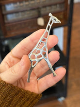 Load image into Gallery viewer, Vintage Signed SU 925 Sterling Silver Cut Out Giraffe Brooch Pin