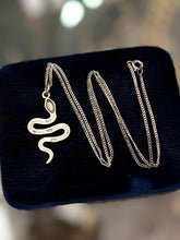 Load image into Gallery viewer, Vintage Sterling Silver Coiled Slithering Snake Serpent Pendant Necklace 17.75”