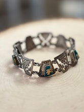 Load image into Gallery viewer, Vintage 925 Sterling Silver Mayan Chrysocolla & Gold Accent Chain Link Bracelet 7” Llama