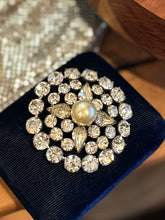 Load image into Gallery viewer, Stunning Vintage Art Deco Circa 1930s Round Brooch Faceted Rhinestones & Faux Pearl Center