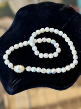 Load image into Gallery viewer, Vintage Midcentury 1950s 1960s Faceted Cut Glass White Aurora Borealis Beaded Necklace 15.5”