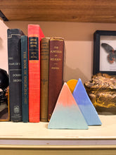 Load image into Gallery viewer, Three Moons Company