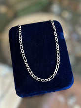 Load image into Gallery viewer, Vintage Sterling Silver 925 Italy Figaro Link Chain Necklace Unisex 16”