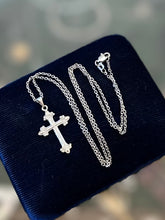 Load image into Gallery viewer, Vintage 14k White Gold Ornate Cross Religious Pendant Necklace 18.4”