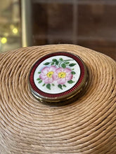Load image into Gallery viewer, Vintage 1930s Art Deco Czech Guilloche Enamel Floral Mirror Compact Made in Czechoslovakia