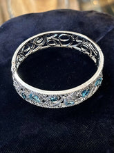 Load image into Gallery viewer, Vintage Signed P*M Sterling Silver Filigree Topaz CZ Hinged Bangle Bracelet