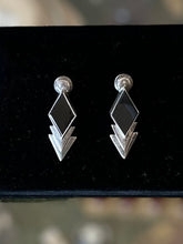 Load image into Gallery viewer, Vintage Modernist Sterling Silver & Beveled Black Onyx Diamond Shape Geometric Triangle Drop Earrings