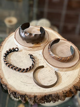 Load image into Gallery viewer, You Pick! Solid Copper Cuff Bracelet Vintage 1970s Solid, Curb Chain, Ruffled, Crescent Moon Unisex