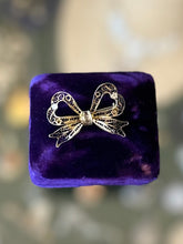 Load image into Gallery viewer, Vintage 800 Silver Intricate Filigree Gold Vermeil Bow Brooch Pin