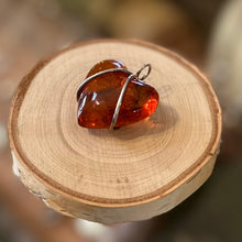 Load image into Gallery viewer, Vintage Genuine Baltic Amber Heart Pendant
