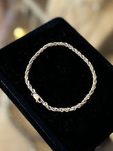 Load image into Gallery viewer, Vintage Signed Sterling MS Co. 925 Sterling Silver Two Tone Twist Chain Bracelet Unisex 7.2”