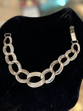 Load image into Gallery viewer, Vintage Signed BB Binder Bros. Sterling Silver Interlocking Twist Chain Link Bracelet 7” Unisex