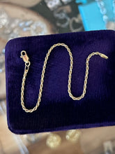 Load image into Gallery viewer, Vintage Gold Plated Sterling Silver 925 Rope Chain Bracelet Unisex 7.25”