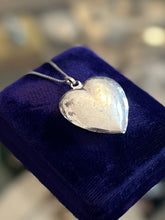 Load image into Gallery viewer, Vintage Italy Sterling Silver Large Slim Puffy Heart Box Chain Pendant Necklace 24.5”