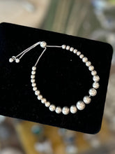 Load image into Gallery viewer, Italian Karizia SpA 925 Sterling Silver KA1772 Italy Graduated Ball Beaded Box Chain Slider Bracelet Adjustable