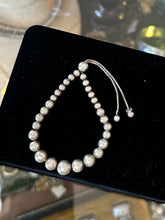 Load image into Gallery viewer, Italian Karizia SpA 925 Sterling Silver KA1772 Italy Graduated Ball Beaded Box Chain Slider Bracelet Adjustable