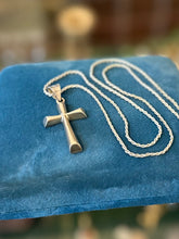 Load image into Gallery viewer, Vintage Sterling Silver Taxco Mexico Unisex Solid Cross Rope Chain Pendant Necklace 23”
