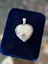 Load image into Gallery viewer, Vintage Sterling Silver Hand Engraved Scroll Etched Heart Locket Pendant Double Photo