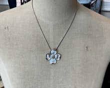 Load image into Gallery viewer, Vintage 1960s Signed Trifari Silver Tone Dogwood Flower Pendant Necklace 17.6"