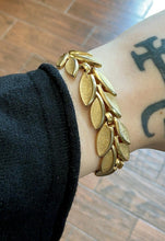 Load image into Gallery viewer, Vintage Signed Crown Trifari Gold Tone Leaf Link Bracelet 6.5" Midcentury