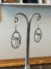 Load image into Gallery viewer, Vintage Sterling Silver Filigree Oval Dragonfly Dangle Earrings