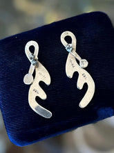 Load image into Gallery viewer, Vintage Taxco TC-80 Sterling Silver Abstract Modernist Drop Earrings