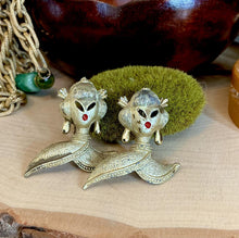 Load image into Gallery viewer, Pair of Vintage 1960s Midcentury Gold Tone Asian Geisha Brooch Pins Japanese