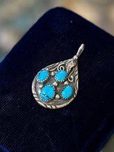 Load image into Gallery viewer, Vintage Native American Sterling Silver Genuine Turquoise Teardrop Pendant