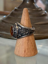 Load image into Gallery viewer, Vintage 1977 Sterling Silver Jamaica High School Jamaica Queens NY Class Ring US 9.5