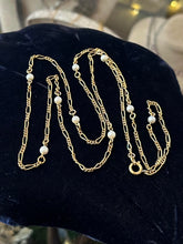 Load image into Gallery viewer, Vintage WINARD 1/20 12K GF Gold Filled Figaro Chain Faux Pearl Necklace 30.25"
