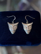 Load image into Gallery viewer, Vintage Sterling Silver Feline Style Mask Dangle Drop Earrings