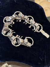Load image into Gallery viewer, Vintage Mid Century Silver Tone Cattle Bulls Chain Link Bracelet 7" Livestock