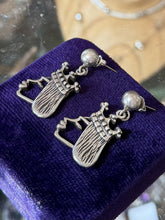 Load image into Gallery viewer, Rare Vintage Signed REBAJES Sterling Silver Queen of Hearts Dangle Earrings