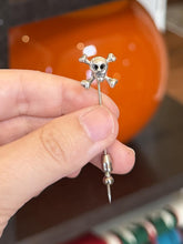 Load image into Gallery viewer, Vintage Unsigned ORB Sterling Silver Skull & Crossbones Stick Pin Deadstock