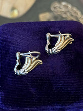 Load image into Gallery viewer, Vintage Lagos CAVIAR 18K Yellow Gold & Sterling Silver Lily Leverback Earrings