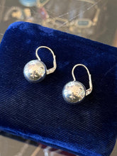 Load image into Gallery viewer, Vintage Italy Sterling Silver Ball Sphere Dangle Drop Earrings
