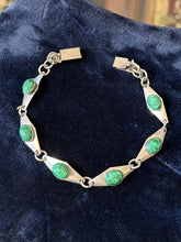 Load image into Gallery viewer, Vintage Israel Sterling Silver Eliat Cabochon Modernist Panel Link Bracelet 6.75