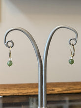 Load image into Gallery viewer, Vintage 14K Yellow Gold Genuine Jade Bead & Faceted Diamond Dangle Drop Earrings