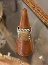 Load image into Gallery viewer, Sterling Silver Beaded Border Unakite Gemstone Rectangular Ring US 8.5