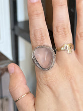 Load image into Gallery viewer, Vintage Sterling Silver Floral Filigree Rose Quartz Statement Ring US 8.5