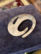 Load image into Gallery viewer, Vintage Signed TB-130 Taxco Mexico Sterling Silver Large Modernist Swirl Brooch