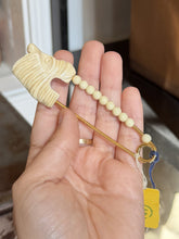 Load image into Gallery viewer, VTG 1960s Deadstock Hattie Carnegie Faux Bone Animal Safety Pin Rare