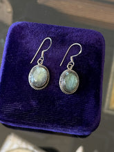 Load image into Gallery viewer, Vintage Sterling Silver Labradorite Oval Bezel Set Cabochon Dangle Drop Earrings