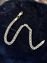 Load image into Gallery viewer, Vintage 925 Sterling Silver Textured Mariner Link Chain Bracelet 7.4"