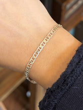 Load image into Gallery viewer, Vintage 925 Sterling Silver Textured Mariner Link Chain Bracelet 7.4"