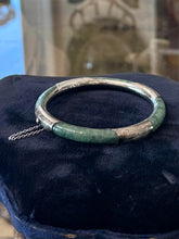Load image into Gallery viewer, Vintage Jade Etched Sterling Silver Hinged Bangle Bracelet Safety Chain 7.25"