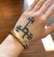 Load image into Gallery viewer, Antique Edwardian Gold Filled Engraved 1915 EJG to HH Monogram Bangle Bracelet