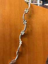 Load image into Gallery viewer, Vintage Sterling Silver Floral Daisy Satellite Collar Necklace 18.25"