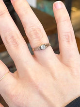 Load image into Gallery viewer, Antique 18ct Yellow Gold & Platinum Diamond Engagement Ring US Size 5